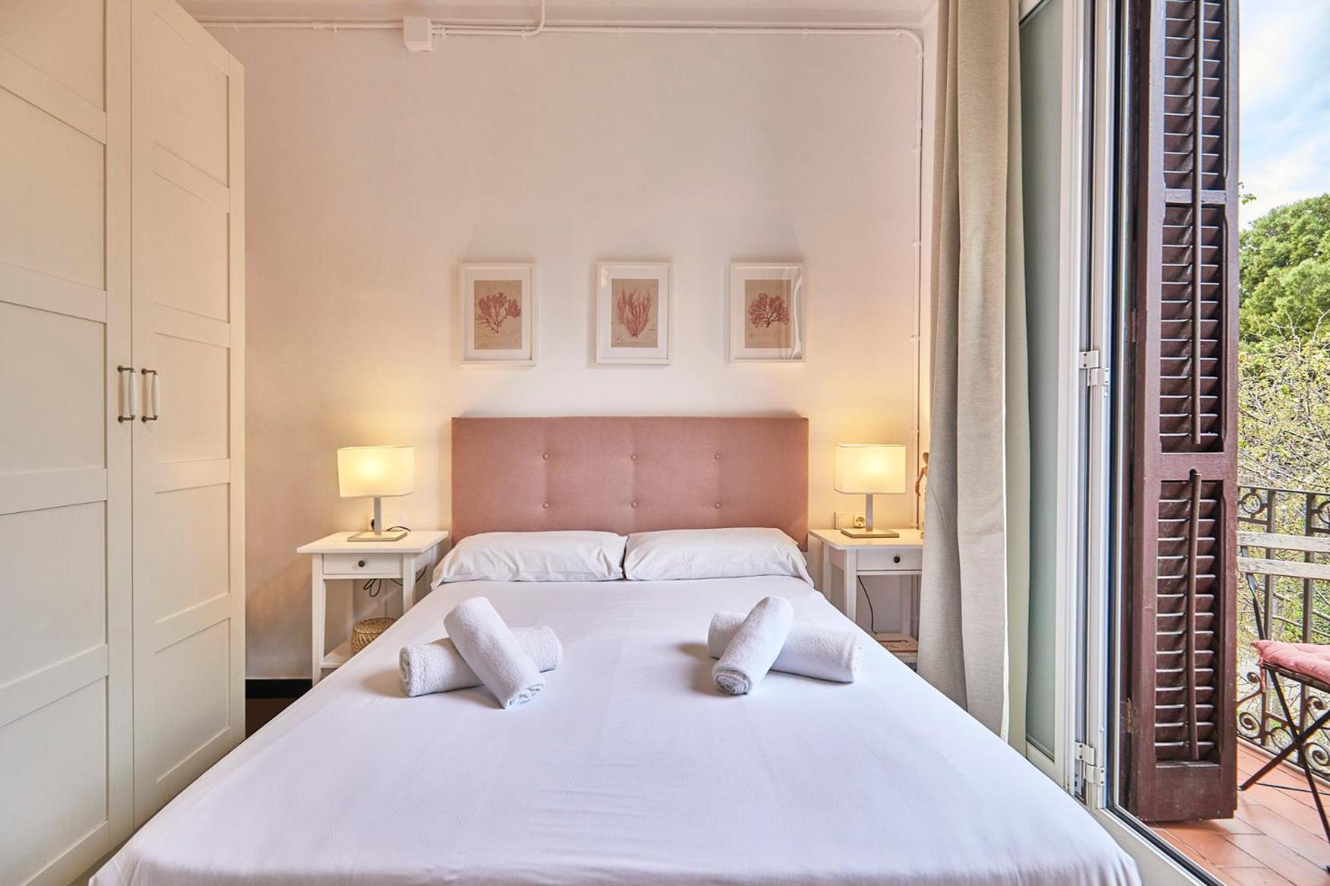 Bbarcelona Sagrada Familia Garden Apartment ภายนอก รูปภาพ